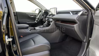 2023 TOYOTA RAV4 2.0L PETROL AT 4X4 – BLACK