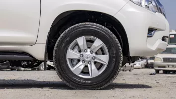 2023 TOYOTA PRADO EXR 4.0L PETROL AT TIRE BACK – WHITE