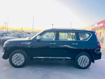 NISSAN PETROL 5.6L V8 PLATINUM FULL OPTION 2023 MODEL YEAR