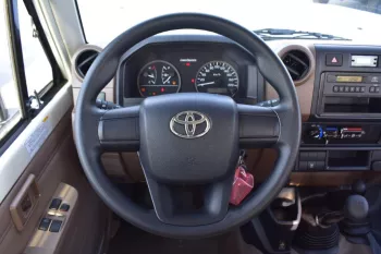2024 TOYOTA LAND CRUISER 71 SHORT WHEEL BASE V6 4.0L PETROL 4WD MANUAL TRANSMISION-EURO 4