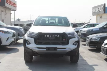 Toyota Hilux GR 4.0L PETROL 4WD 2024 WHITE