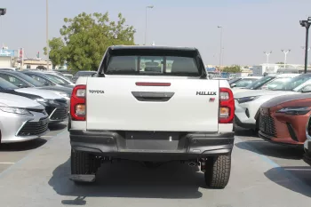 Toyota Hilux GR 4.0L PETROL 4WD 2024 WHITE