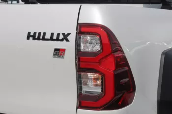 Toyota Hilux GR 4.0L PETROL 4WD 2024 WHITE