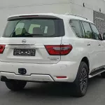Nissan Patrol PLATINUM FULL OPTION 5.7L V8 4WD WHITE COLOR 2023 - Thumbnail 4