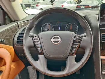 Nissan Patrol PLATINUM FULL OPTION 5.7L V8 4WD WHITE COLOR 2023