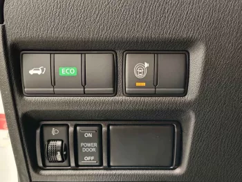 Nissan Patrol PLATINUM FULL OPTION 5.7L V8 4WD WHITE COLOR 2023