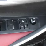 TOYOTA COROLLA 1.8L HYBRID FWD MY2023 WHITE - Thumbnail 7