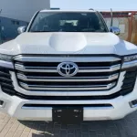 Toyota Land Cruiser VX 4.0L 2023 model year white color 4wd A/T - Thumbnail 2