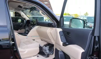 Toyota Land Cruiser 3.3L DIESEL 2023 model black color 4WD