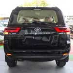 Toyota Land Cruiser 3.3L DIESEL 2023 model black color 4WD - Thumbnail 4