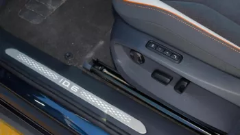 Volkswagen ID.6 CROZZ PRO 2022 electric car