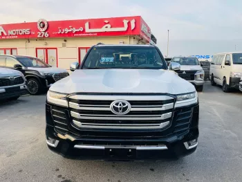 TOYOTA LAND CRUISER 4.0L VX MY2023