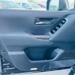 TOYOTA LAND CRUISER 4.0L VX MY2023 - Thumbnail 9