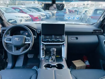 TOYOTA LAND CRUISER 4.0L VX MY2023