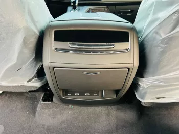 Cadillac Escalade  Platinum Sport V8 6.2L 2023 White Color