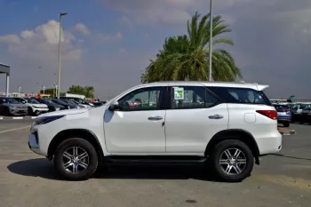 TOYOTA FORTUNER VX V6 4.0L PETROL 2024 MODEL YEAR