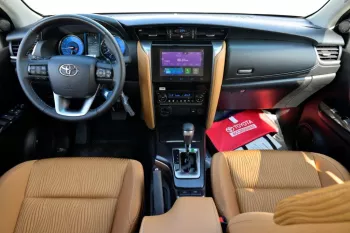 TOYOTA FORTUNER VX V6 4.0L PETROL 2024 MODEL YEAR