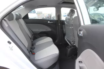 Kia Pegas 1.4l petrol fwd 2023 model year white