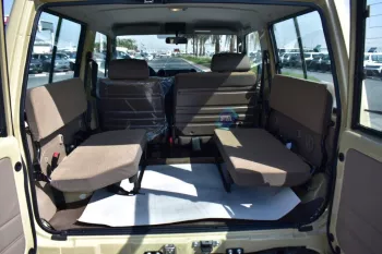 2024 MODEL TOYOTA LAND CRUISER 71 SHORT WHEELBASE V6 4.0L PETROL MANUAL TRANSMISION