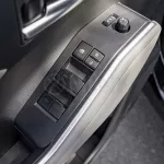 2023 TOYOTA HIGHLANDER GLE 2.5P HEV AT– BLACK - Thumbnail 12