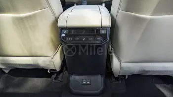 2023 TOYOTA HIGHLANDER LIMITED 2.5L PETROL HEV AT– BLACK