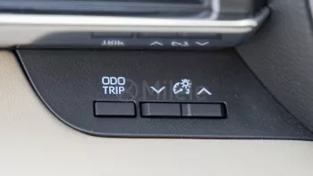 2023 TOYOTA HIGHLANDER LIMITED 2.5L PETROL HEV AT– BLACK