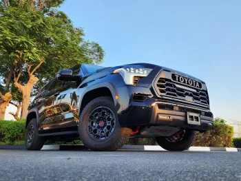Toyota Sequoia TRD Pro Hybrid V6 3.5L Twin Turbo 2023 Black Color