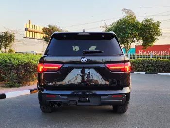 Toyota Sequoia TRD Pro Hybrid V6 3.5L Twin Turbo 2023 Black Color