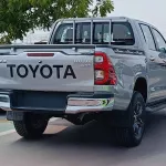 Toyota Hilux SR5 4WD 2.7L 2023 Model Year Silver Color - Thumbnail 4