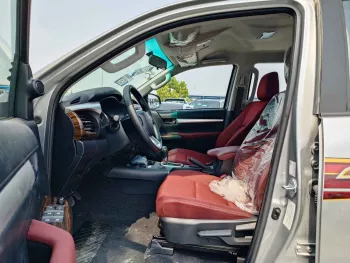 Toyota Hilux SR5 4WD 2.7L 2023 Model Year Silver Color
