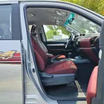 Toyota Hilux SR5 4WD 2.7L 2023 Model Year Silver Color - Thumbnail 18
