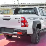 Toyota Hilux GR Sport V6 4.0 2024 Model Year White Color - Thumbnail 18