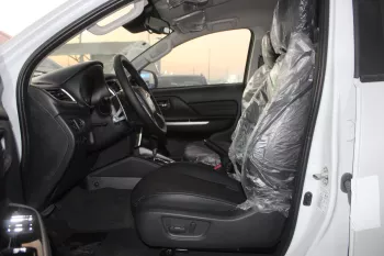 MITSUBISHI L200 SPORTERO EURO 6 2.2 DIESEL MODEL 2023 WHITE