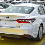 Toyota Camry GLE Hybrid 2.5L 2024 Model Year White Color - Thumbnail 7