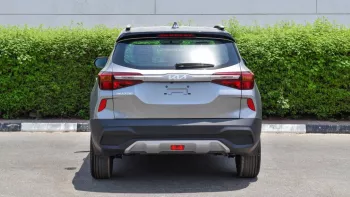 Kia Seltos 1.5L 2023 Model Year Silvre Color