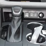 Toyota Highlander Hybrid GLE 2.5L V4 2023 Model Year Silver Color - Thumbnail 21