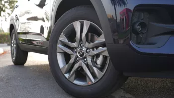Kia Seltos 1.5L V4 FWD 2023 Model Year Blue Color