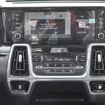 Kia Sorento Hybrid 1.6L V4 FWD 2023 Model Year Silver Color - Thumbnail 16