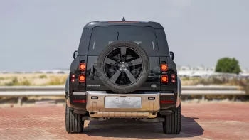 2023 LAND ROVER DEFENDER 130 S P400 3.0L PETROL AT AWD – SANTORINI BLACK