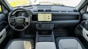 2023 LAND ROVER DEFENDER 130 X-DYNAMIC SE P400 3.0L PETROL AT AWD – SANTORINI BLACK