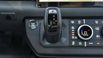 2023 LAND ROVER DEFENDER 130 X-DYNAMIC SE P400 3.0L PETROL AT AWD – SANTORINI BLACK