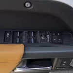 2023 LAND ROVER DEFENDER 130 X-DYNAMIC SE P400 3.0L PETROL AT AWD – FUJI WHITE - Thumbnail 13