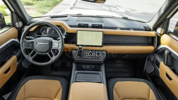 2023 LAND ROVER DEFENDER 130 X-DYNAMIC SE P400 3.0L PETROL AT AWD – FUJI WHITE
