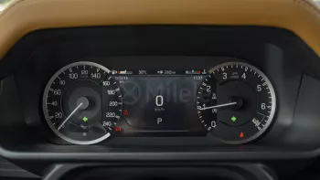 2023 LAND ROVER DEFENDER 130 X-DYNAMIC SE P400 3.0L PETROL AT AWD – FUJI WHITE