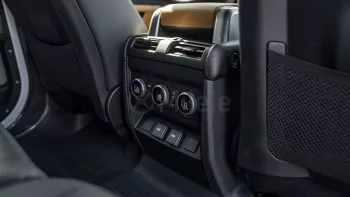 2023 LAND ROVER DEFENDER 130 X-DYNAMIC SE P400 3.0L PETROL AT AWD – FUJI WHITE
