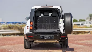 2023 LAND ROVER DEFENDER 130 X-DYNAMIC SE P400 3.0L PETROL AT AWD – FUJI WHITE