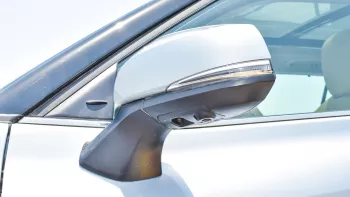 Toyota Highlander Limited 2.5L Hybrid Silver Color 2023 Model Year