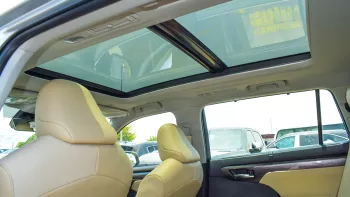 Toyota Highlander Limited 2.5L Hybrid Silver Color 2023 Model Year
