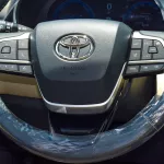 Toyota Highlander Limited 2.5L Hybrid Silver Color 2023 Model Year - Thumbnail 12