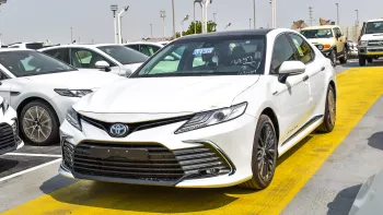 Toyota Camry Hybrid 2.5L White Color 2023 Model Year